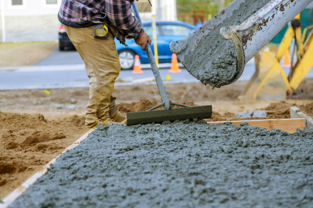 Best Concrete Installation Cost  in North Babylon, NY